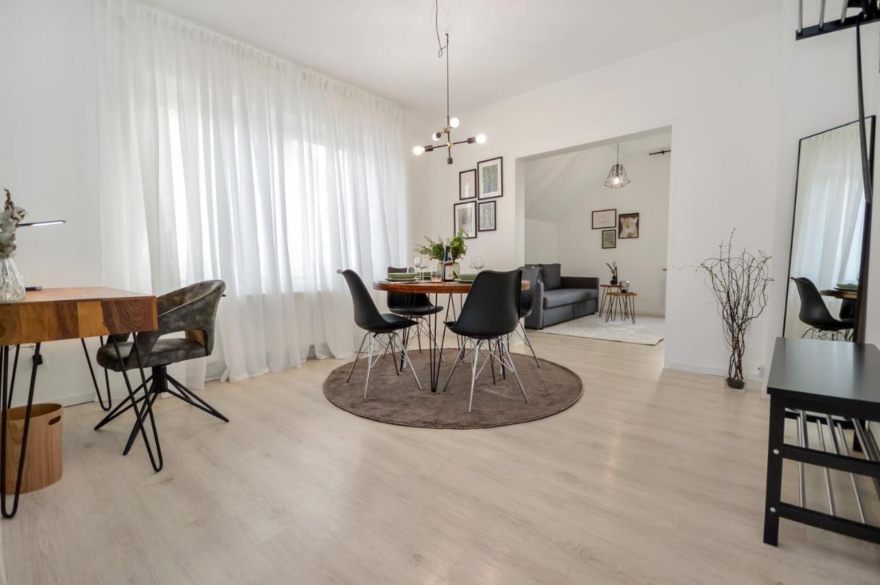 Apartment At Weinmeister - Gemuetlichkeit & Ruhe *